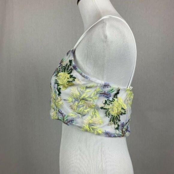 NEW Urban Outfitters embroidered crop top bralette - Picture 8 of 8